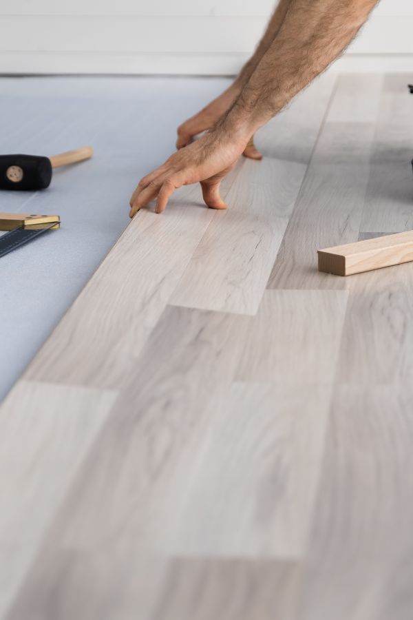 Malerteam Westline - Aachen - Malerarbeiten - Innenanstrich - Außenanstrich - Renovierung - Sanierung - Streicharbeiten - Tapezierung - Malerbetrieb